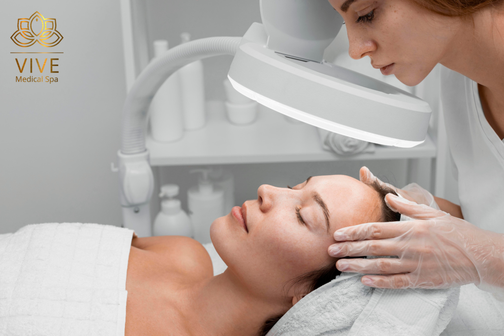 Tratamiento facial profesional en VIVE Medical Spa Tijuana